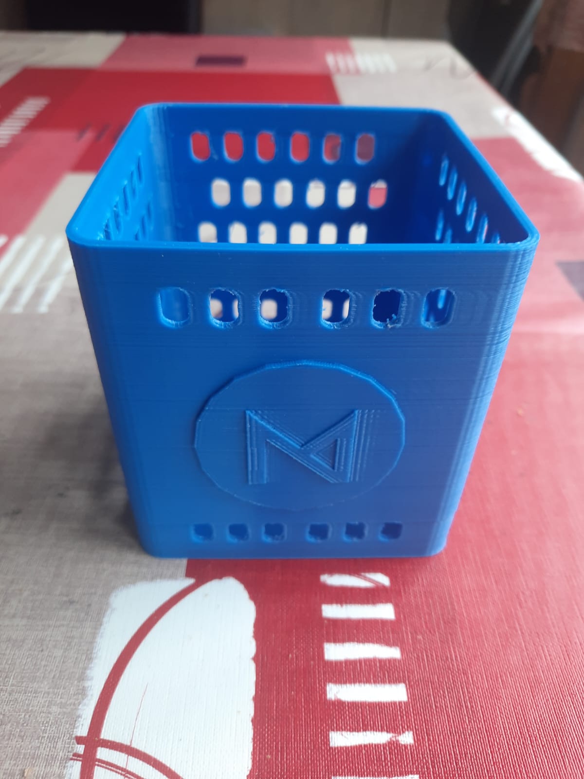 Pot à bics